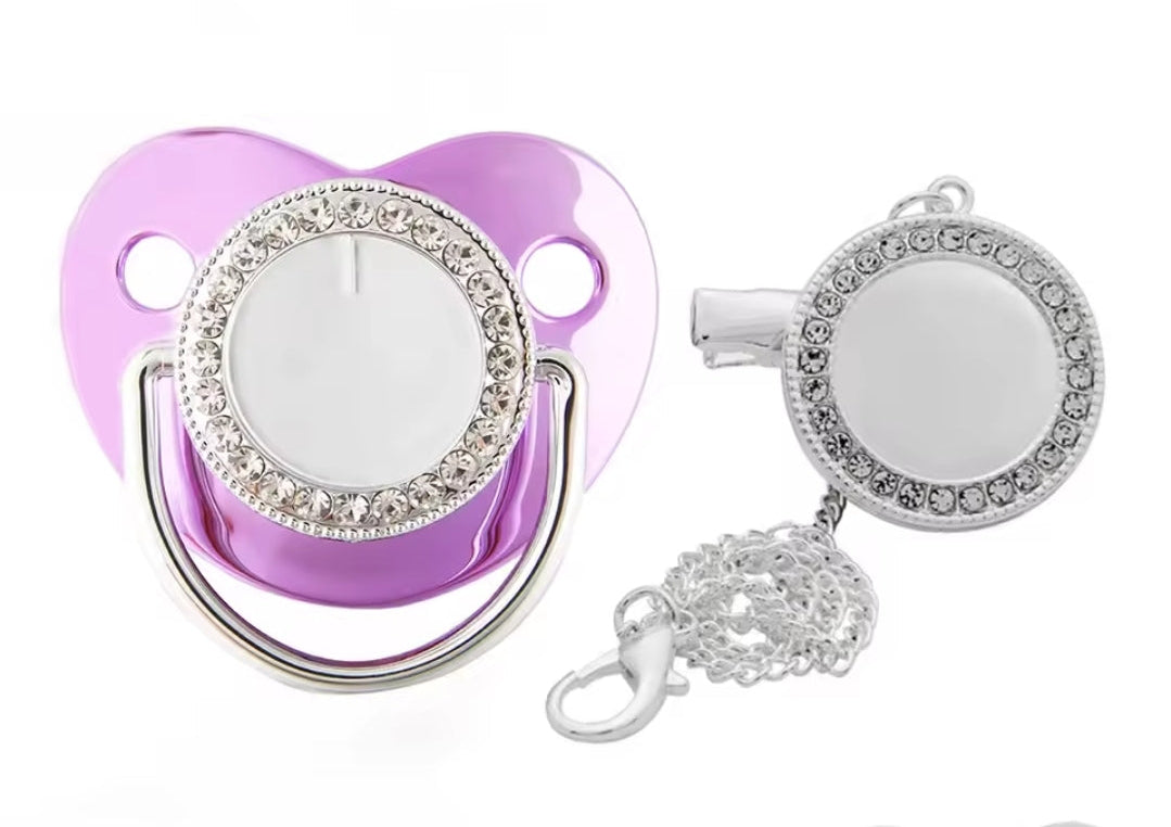 Chupeta e Prendedor Luxo Lilás/Prata - Recém Nascido - Personalizado