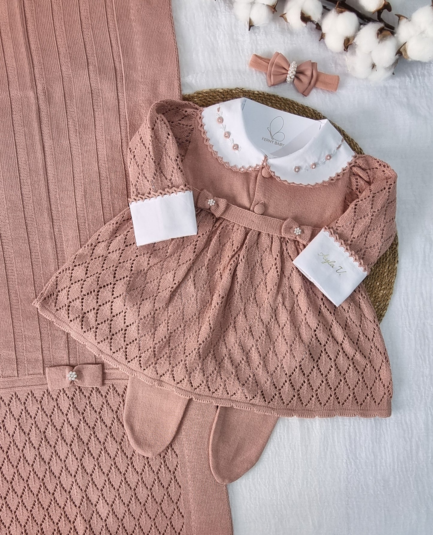 Saída de maternidade Michele Rosê