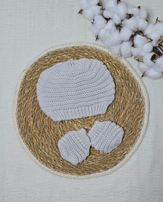 Gorro e luva em tricô Cinza