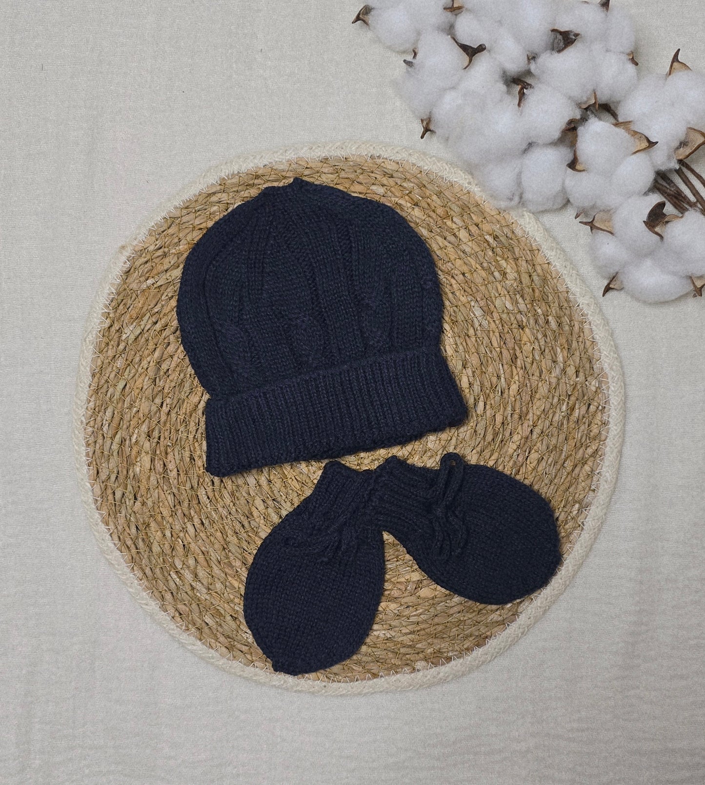 Gorro e luva em tricô Marinho