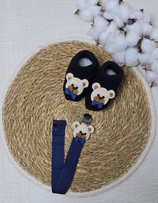 Botinha e Prendedor de Chupeta Urso Marinho