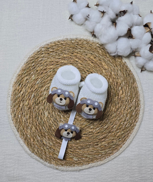 Botinha e Prendedor de Chupeta Urso Aviador Branco/Cinza