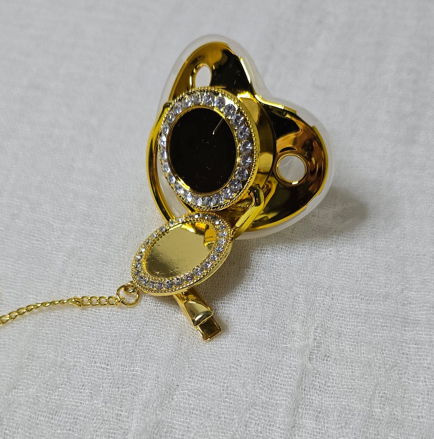 Chupeta e Prendedor Luxo Dourado - Recém Nascido