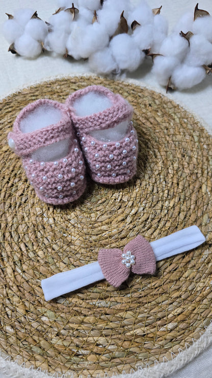 Sapatinho e Tiara Pérolas Rosê