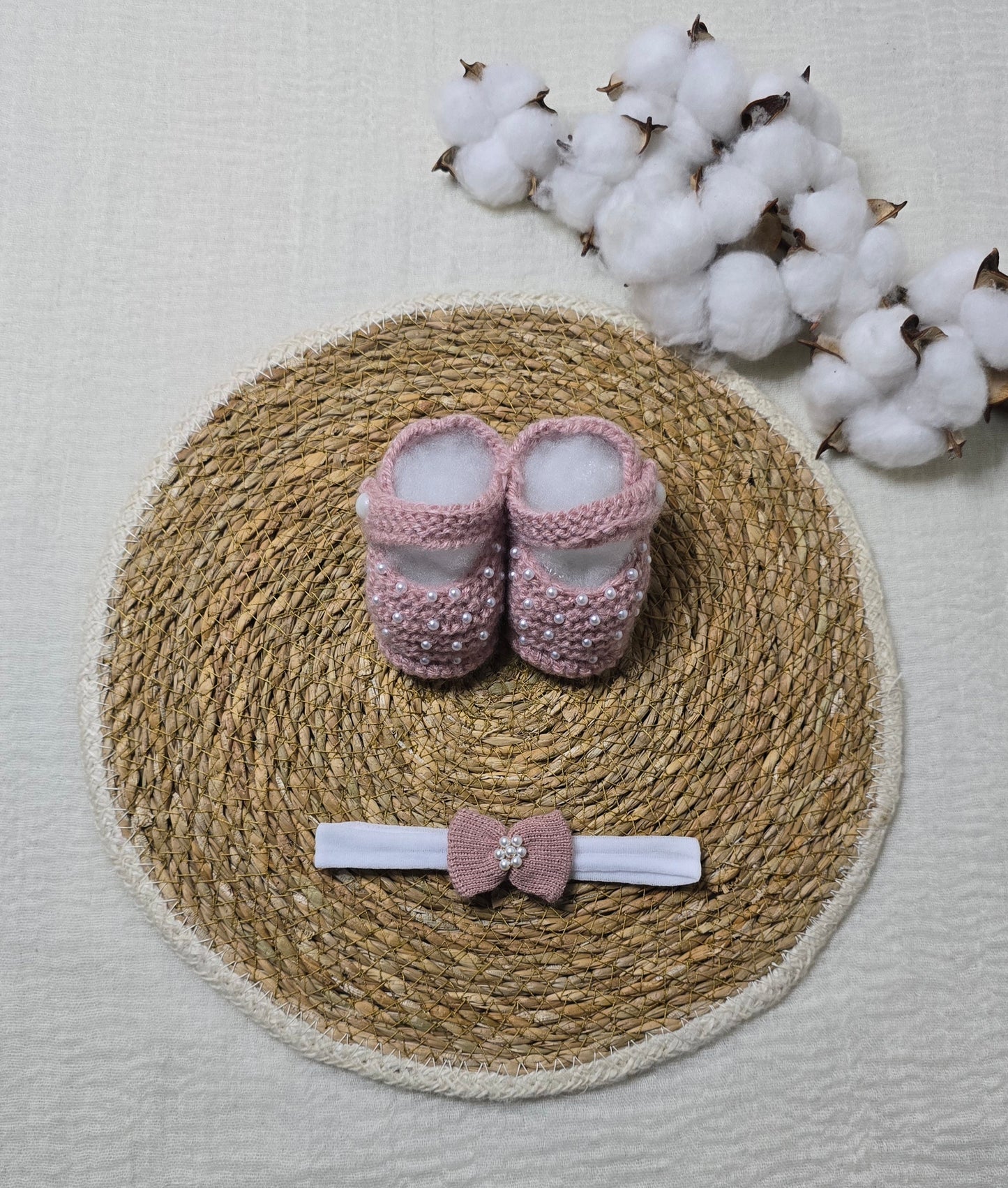 Sapatinho e Tiara Pérolas Rosê