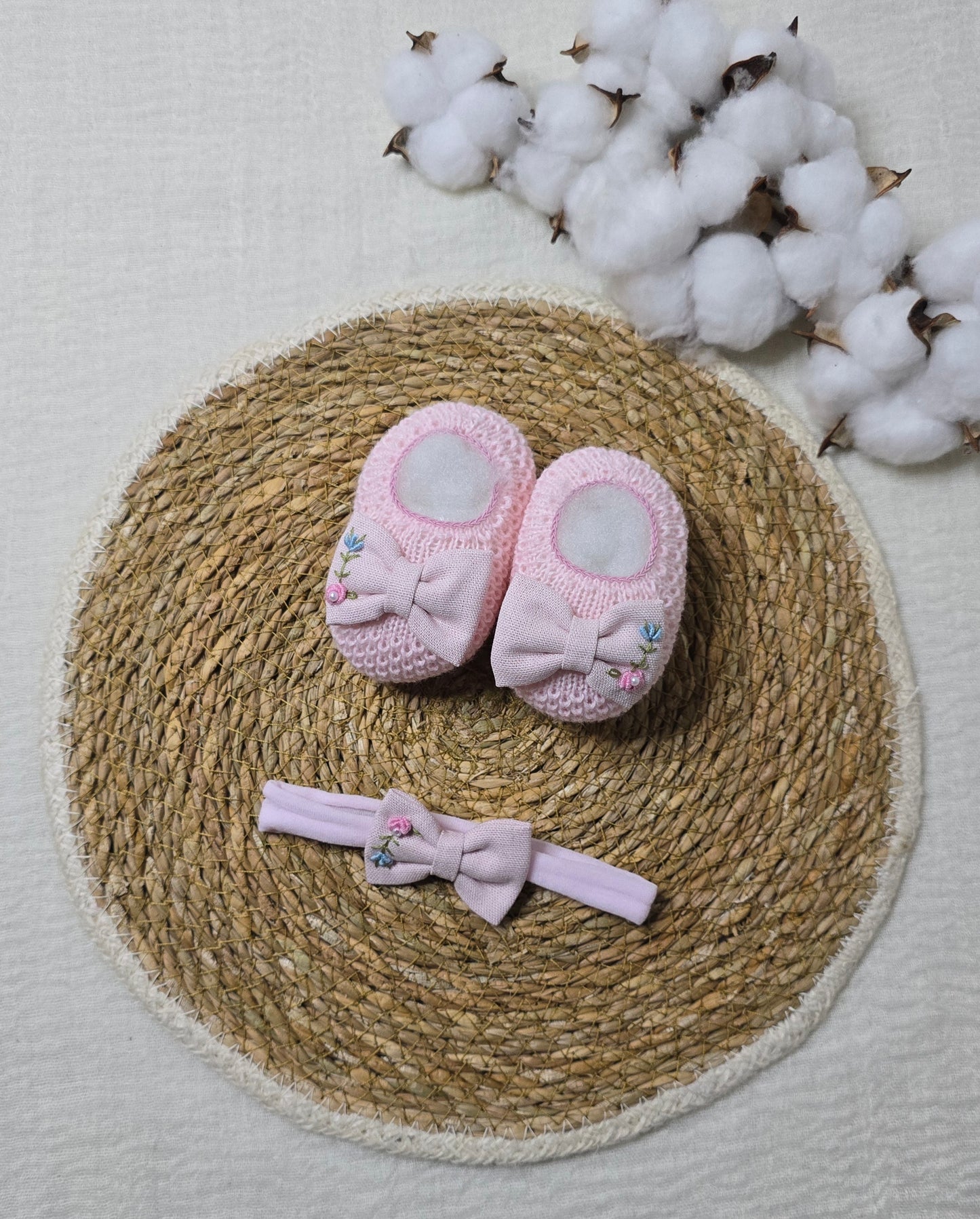 Sapatinho e Tiara Rosa